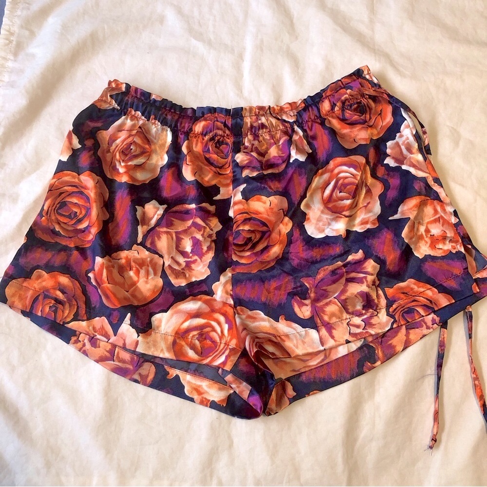 Brand new La Vie en Rose floral satin silk shorts